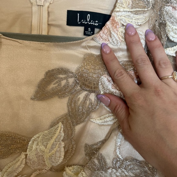 LULU’S Wedding Guest dress - Picture 6 of 6